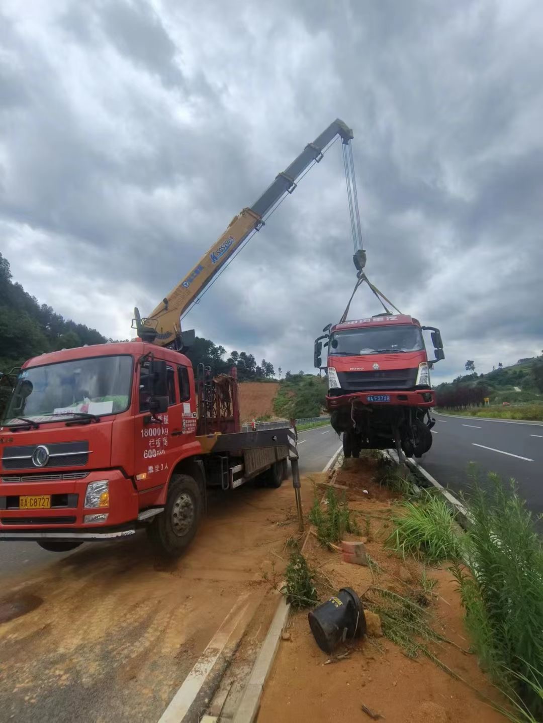 萧山区吊车出租公司在日常生活中对吊车要怎样检查